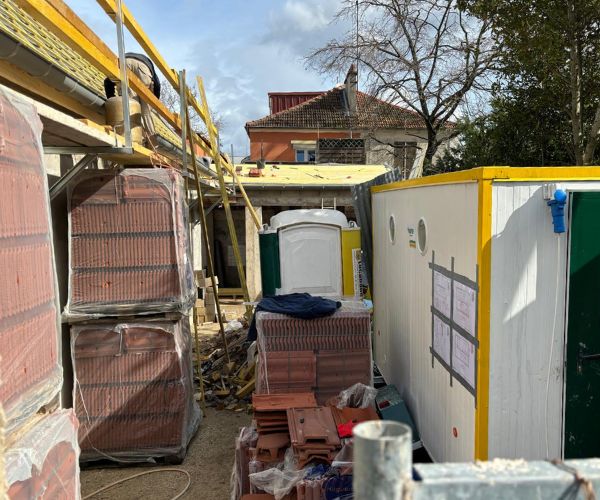 Travaux de gros œuvre sur le rez-de-chaussée d’une maison à Créteil