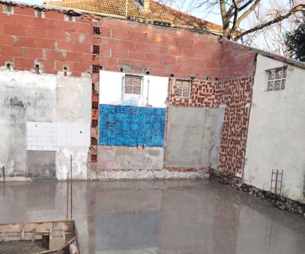 Dalle isolée en béton pour future cuisine et véranda à Créteil